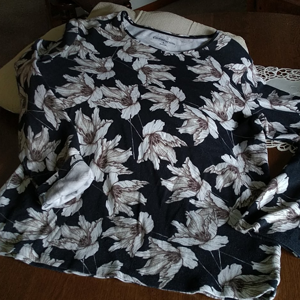 Croft and Barrow Ladies Long Sleeve Tee